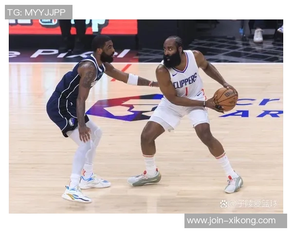 快船替补得分惨淡仅12分独行侠替补火力全开31分差距明显